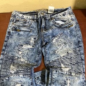 V.I.P. Acid Washed Distressed Skinny Jeans - Size 9/10